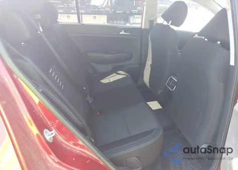 2018 Kia Sportage Lx z USA, uszkodzony, nr VIN KNDPMCAC4J7389912